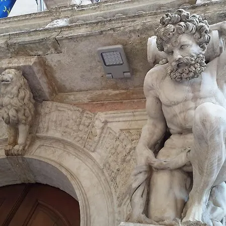 Margot Nocleg ze śniadaniem *